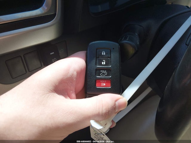 Aukcja sprzedaży 2014 Toyota Highlander Xle V6, vin: 5TDJKRFH9ES045264, numer aukcji: 44844482