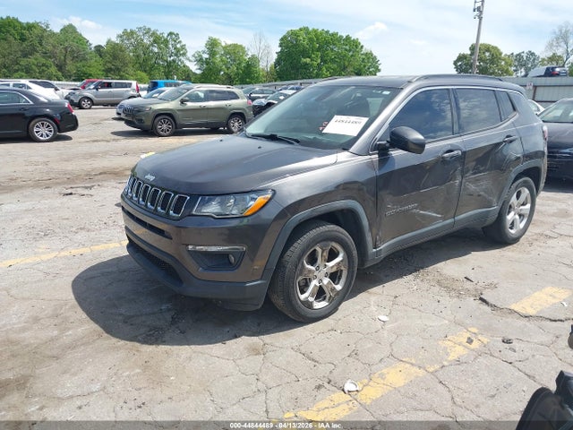 2018 Jeep Compass Latitude Fwd მანქანა იყიდება აუქციონზე, vin: 3C4NJCBB2JT468996, აუქციონის ნომერი: 44844489