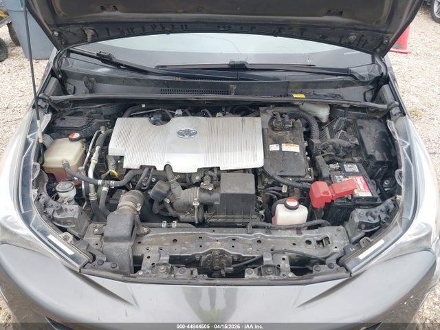 JTDKARFU1G3018830 Toyota Prius Three