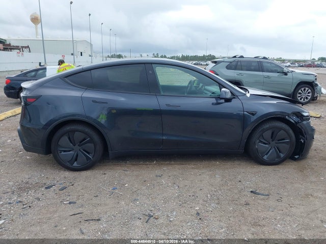 2026 Tesla Model Y All-wheel Drive/long Range Launch Series/premium All-wheel Drive მანქანა იყიდება აუქციონზე, vin: 7SAYGDEE2TA666275, აუქციონის ნომერი: 44844510