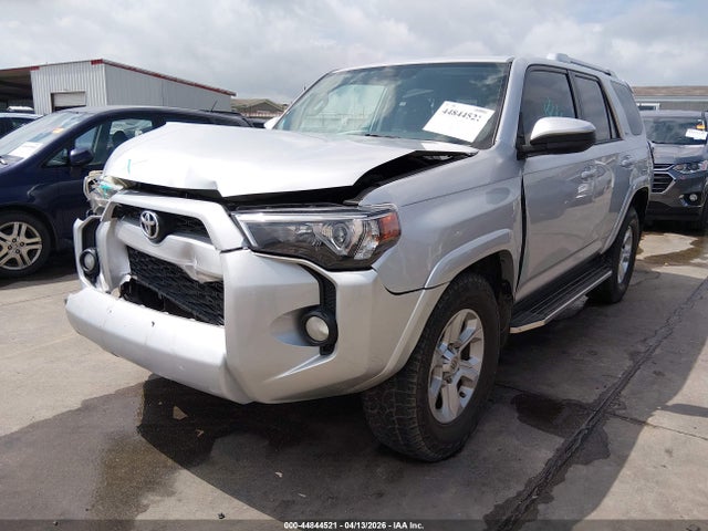 Продажа на аукционе авто 2015 Toyota 4runner Sr5, vin: JTEZU5JR3F5098969, номер лота: 44844521
