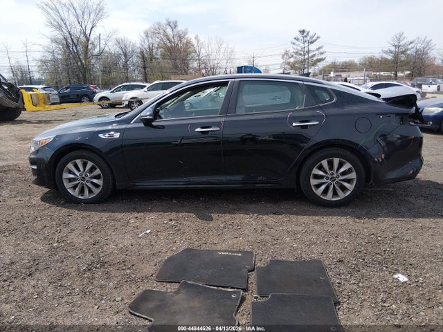 Продажа на аукционе авто 2018 Kia Optima Lx, vin: 5XXGT4L36JG272636, номер лота: 44844526