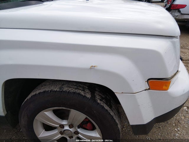44844558 :رقم المزاد ، 1C4NJPBB5FD144266 vin ، 2015 Jeep Patriot Sport مزاد بيع