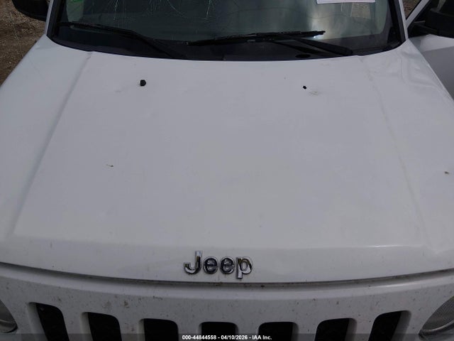 44844558 :رقم المزاد ، 1C4NJPBB5FD144266 vin ، 2015 Jeep Patriot Sport مزاد بيع