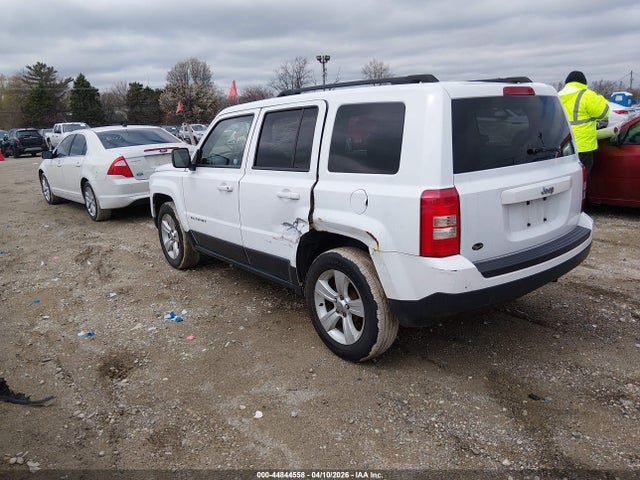 44844558 :رقم المزاد ، 1C4NJPBB5FD144266 vin ، 2015 Jeep Patriot Sport مزاد بيع