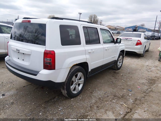 44844558 :رقم المزاد ، 1C4NJPBB5FD144266 vin ، 2015 Jeep Patriot Sport مزاد بيع