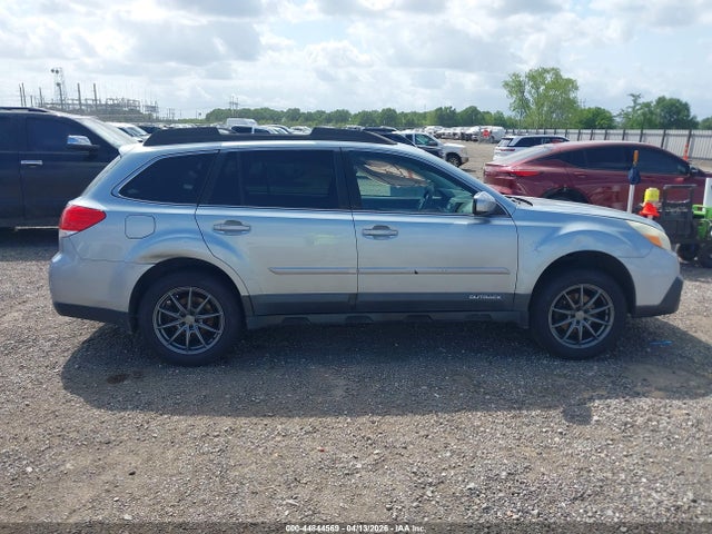Aukcja sprzedaży 2013 Subaru Outback 2.5i Premium, vin: 4S4BRCCC9D3279812, numer aukcji: 44844569