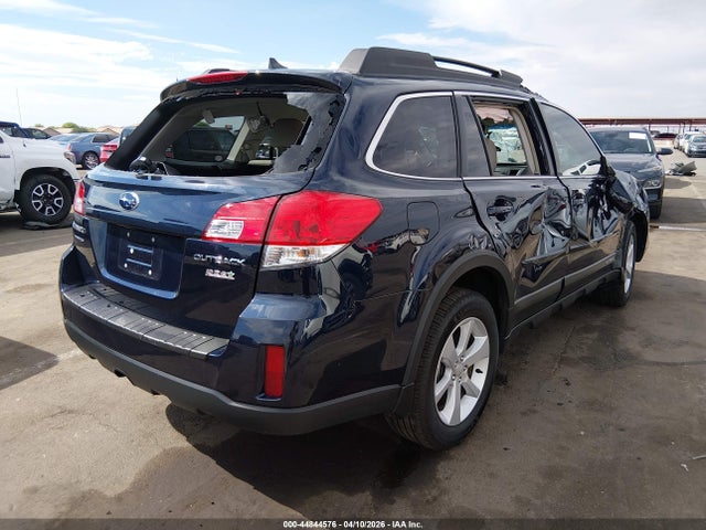 44844576 :رقم المزاد ، 4S4BRBCC8E3247168 vin ، 2014 Subaru Outback 2.5i Premium مزاد بيع