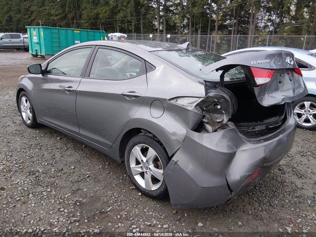 2013 Hyundai Elantra Gls/limited მანქანა იყიდება აუქციონზე, vin: 5NPDH4AE5DH185294, აუქციონის ნომერი: 44844582