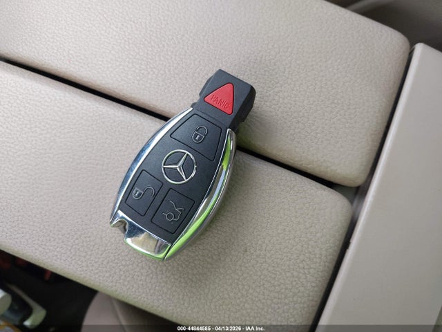 44844585 :رقم المزاد ، WDCGG5GB9BF579708 vin ، 2011 Mercedes-benz Glk 350 مزاد بيع