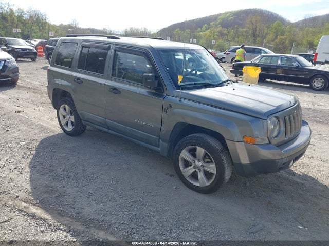 44844589 :رقم المزاد ، 1J4NF1GB8BD223121 vin ، 2011 Jeep Patriot Sport مزاد بيع