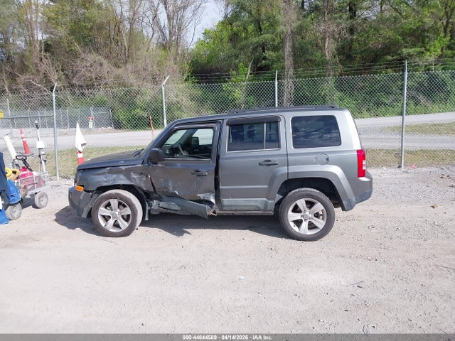 44844589 :رقم المزاد ، 1J4NF1GB8BD223121 vin ، 2011 Jeep Patriot Sport مزاد بيع