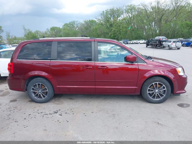 44844598 :رقم المزاد ، 2C4RDGCG9HR696078 vin ، 2017 Dodge Grand Caravan Sxt مزاد بيع