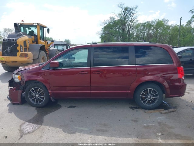 44844598 :رقم المزاد ، 2C4RDGCG9HR696078 vin ، 2017 Dodge Grand Caravan Sxt مزاد بيع