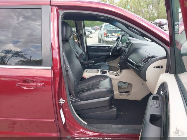 44844598 :رقم المزاد ، 2C4RDGCG9HR696078 vin ، 2017 Dodge Grand Caravan Sxt مزاد بيع