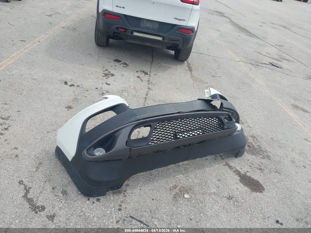 Продажа на аукционе авто 2015 Jeep Cherokee Trailhawk, vin: 1C4PJMBS7FW786810, номер лота: 44844634