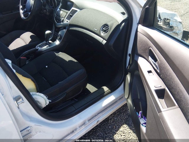 Aukcja sprzedaży 2016 Chevrolet Cruze Limited 1lt Auto, vin: 1G1PE5SB3G7229598, numer aukcji: 44844666