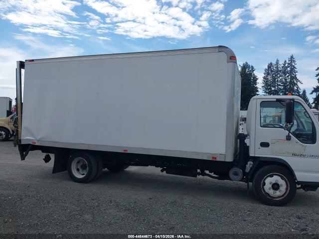 44844673 :رقم المزاد ، JALE5B16257902085 vin ، 2005 Isuzu Dsl Reg مزاد بيع