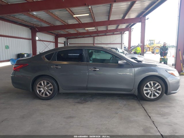 1N4AL3AP4JC125873 Nissan Altima 2.5 S