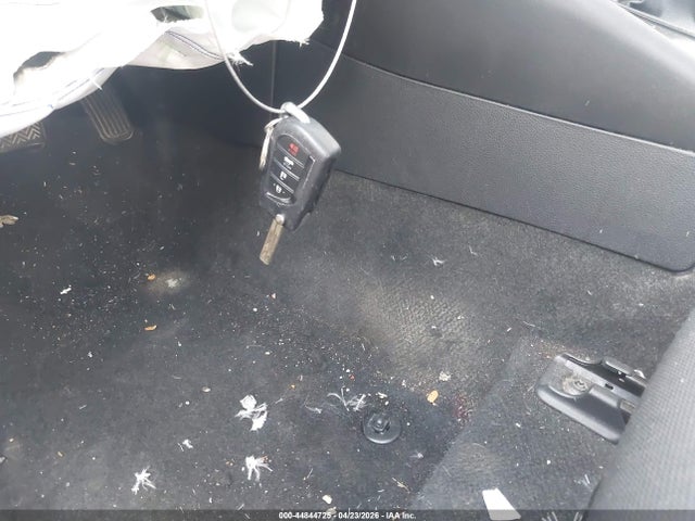 44844725 :رقم المزاد ، 5YFEPMAE4NP381030 vin ، 2022 Toyota Corolla Le مزاد بيع