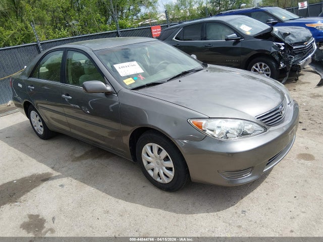 Aukcja sprzedaży 2005 Toyota Camry Le, vin: 4T1BE32K15U596404, numer aukcji: 44844766