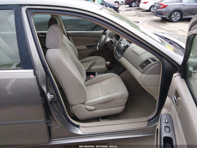 Aukcja sprzedaży 2005 Toyota Camry Le, vin: 4T1BE32K15U596404, numer aukcji: 44844766