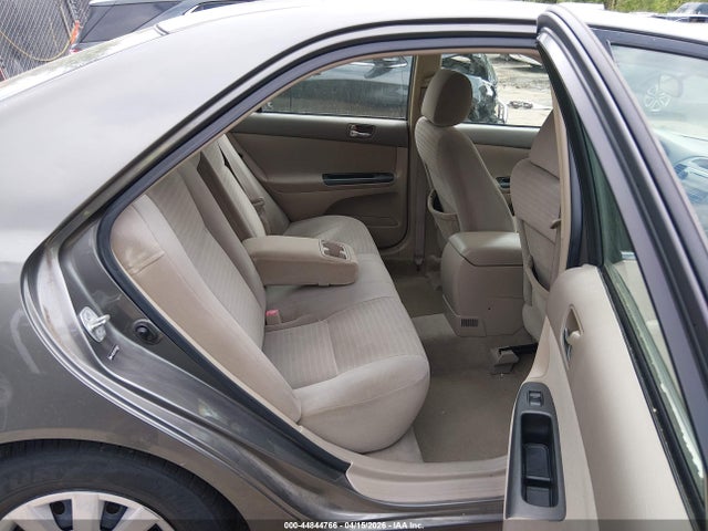 Aukcja sprzedaży 2005 Toyota Camry Le, vin: 4T1BE32K15U596404, numer aukcji: 44844766