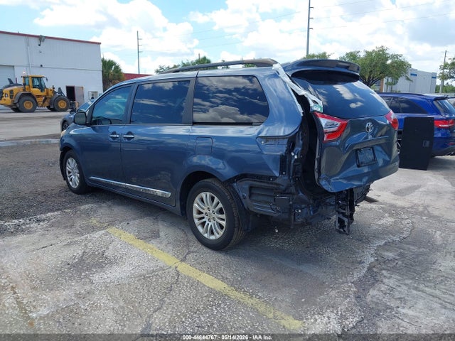 Aukcja sprzedaży 2015 Toyota Sienna Xle Premium 8 Passenger, vin: 5TDYK3DC8FS655953, numer aukcji: 44844767