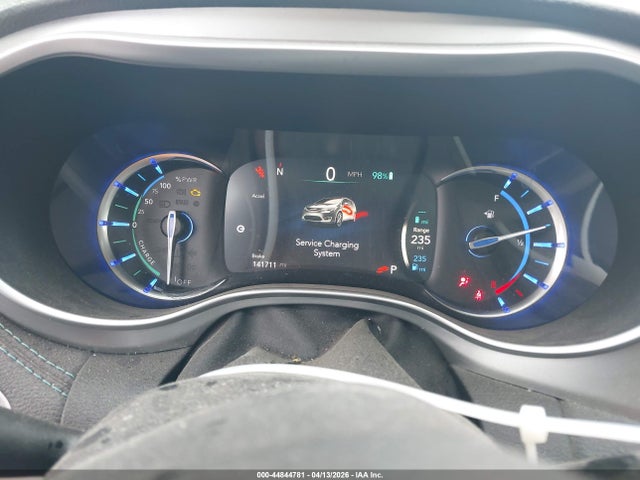 Продаж на аукціоні авто 2018 Chrysler Pacifica Hybrid Limited, vin: 2C4RC1N73JR130713, номер лоту: 44844781