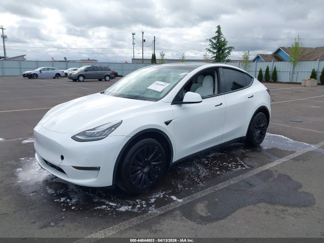 2022 Tesla Model Y Long Range Dual Motor All-wheel Drive მანქანა იყიდება აუქციონზე, vin: 7SAYGDEE4NF324090, აუქციონის ნომერი: 44844803