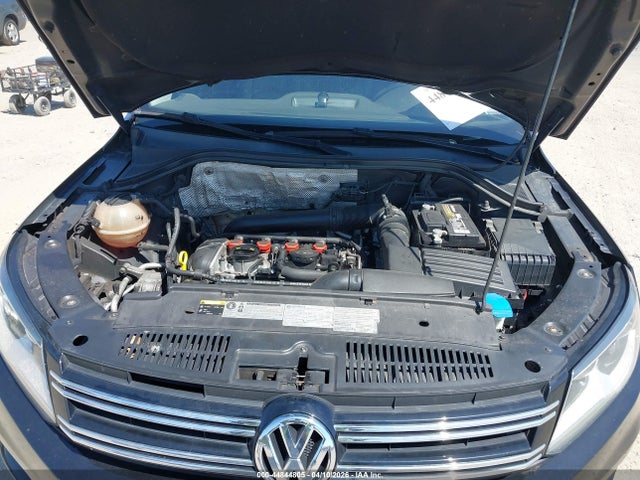 2017 Volkswagen Tiguan 2.0t Wolfsburg Edition მანქანა იყიდება აუქციონზე, vin: WVGSV7AX8HK009703, აუქციონის ნომერი: 44844805