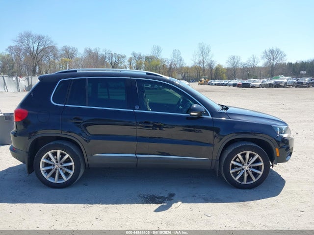 2017 Volkswagen Tiguan 2.0t Wolfsburg Edition მანქანა იყიდება აუქციონზე, vin: WVGSV7AX8HK009703, აუქციონის ნომერი: 44844805