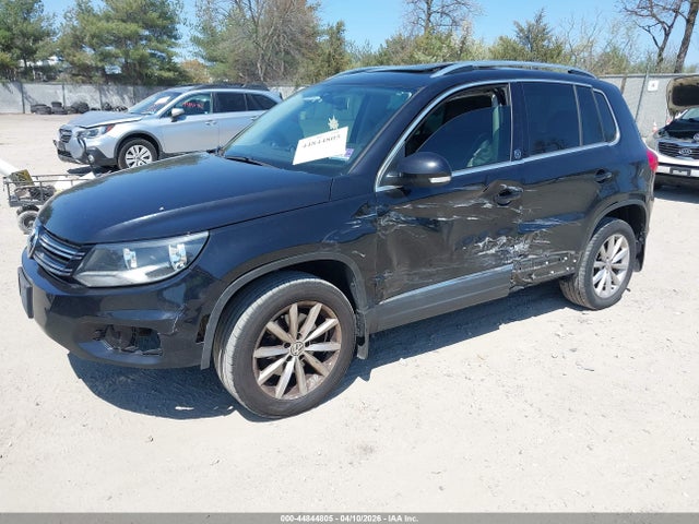 2017 Volkswagen Tiguan 2.0t Wolfsburg Edition მანქანა იყიდება აუქციონზე, vin: WVGSV7AX8HK009703, აუქციონის ნომერი: 44844805