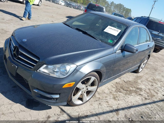 Продаж на аукціоні авто 2014 Mercedes-benz C 250 Sport, vin: WDDGF4HB7EA968081, номер лоту: 44844820