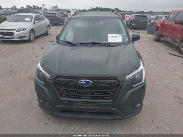 2022 Subaru Forester Premium მანქანა იყიდება აუქციონზე, vin: JF2SKAEC5NH496516, აუქციონის ნომერი: 44844831