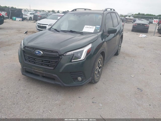 2022 Subaru Forester Premium მანქანა იყიდება აუქციონზე, vin: JF2SKAEC5NH496516, აუქციონის ნომერი: 44844831