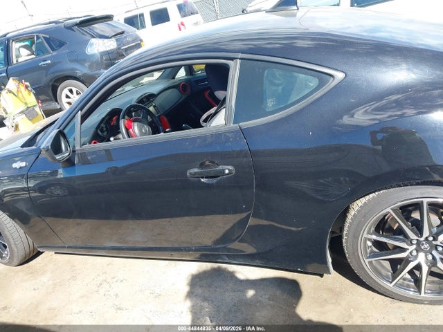 Scion FR-S 2015 JF1ZNAA12F9709769 Image 14