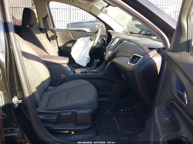 Продаж на аукціоні авто 2019 Chevrolet Equinox Lt, vin: 2GNAXUEV4K6114225, номер лоту: 44844836