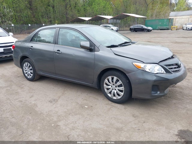 Продаж на аукціоні авто 2013 Toyota Corolla Le, vin: 2T1BU4EE3DC105894, номер лоту: 44844839
