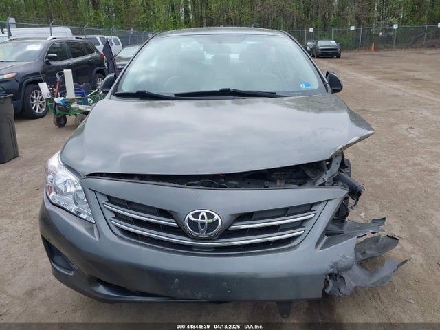 Продаж на аукціоні авто 2013 Toyota Corolla Le, vin: 2T1BU4EE3DC105894, номер лоту: 44844839