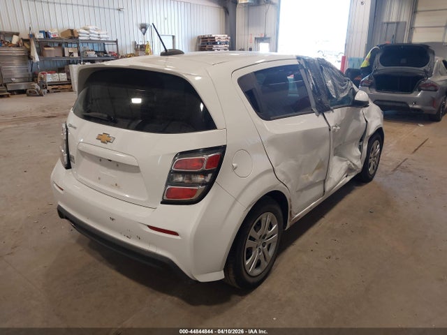 44844844 :رقم المزاد ، 1G1JG6SB2K4142906 vin ، 2019 Chevrolet Sonic Lt Auto مزاد بيع