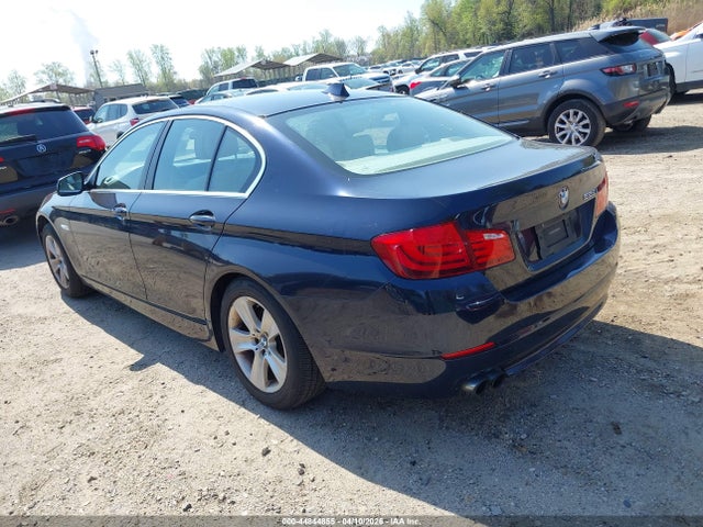 44844855 :رقم المزاد ، WBAFR1C57BC747588 vin ، 2011 Bmw 528i مزاد بيع