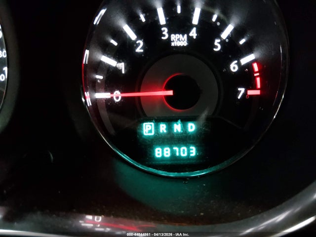 44844861 :رقم المزاد ، 1C3BCBEBXEN158236 vin ، 2014 Chrysler 200 Touring مزاد بيع