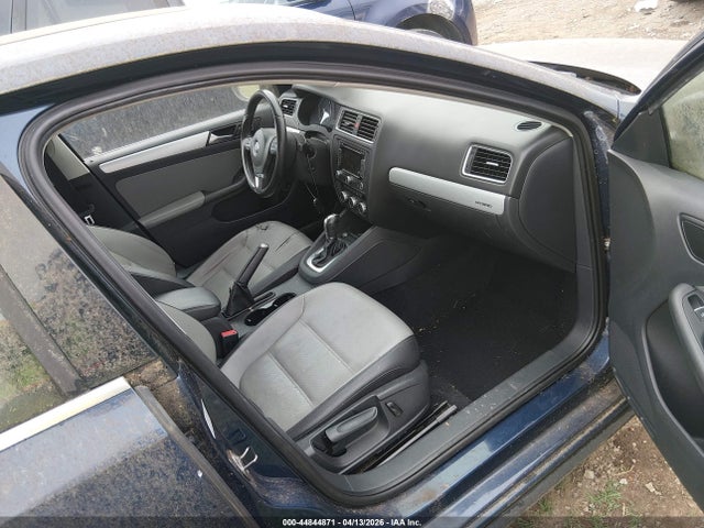 Aukcja sprzedaży 2013 Volkswagen Jetta Hybrid Sel, vin: 3VW637AJ9DM315039, numer aukcji: 44844871