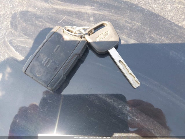 Продажа на аукционе авто 2015 Chevrolet Silverado 1500 1lt, vin: 1GCVKREC5FZ150441, номер лота: 44844880