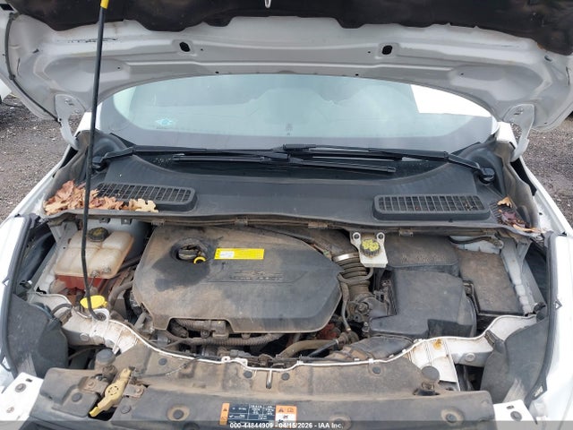44844909 :رقم المزاد ، 1FMCU0GX3FUC61723 vin ، 2015 Ford Escape Se مزاد بيع