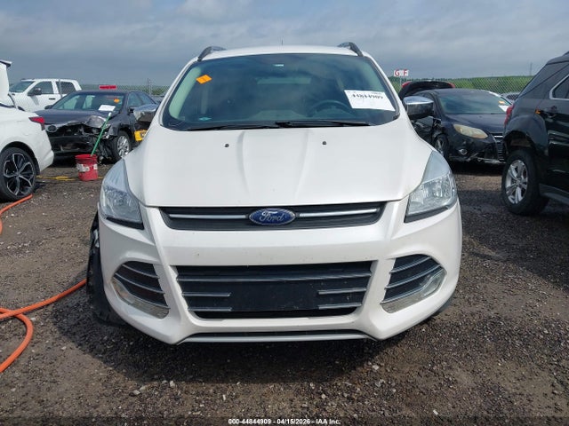44844909 :رقم المزاد ، 1FMCU0GX3FUC61723 vin ، 2015 Ford Escape Se مزاد بيع