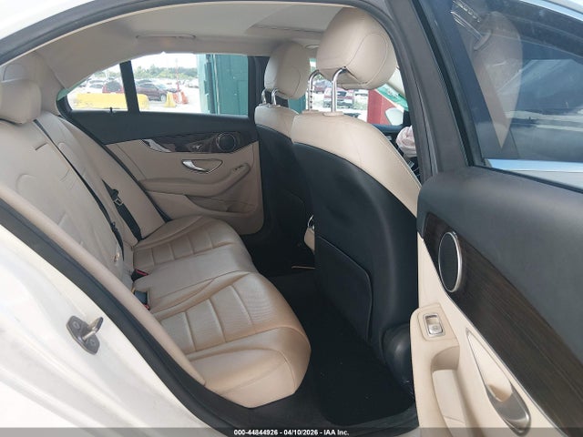 2018 Mercedes-benz C 300 მანქანა იყიდება აუქციონზე, vin: 55SWF4JB6JU256726, აუქციონის ნომერი: 44844926