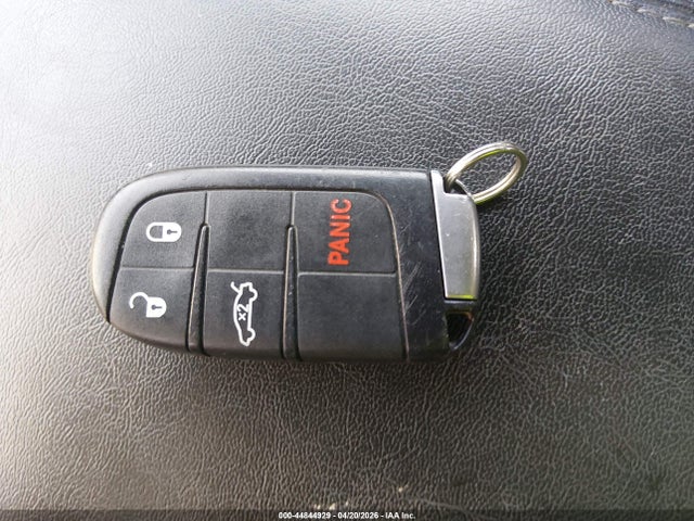 Продаж на аукціоні авто 2015 Chrysler 200 S, vin: 1C3CCCBB5FN760171, номер лоту: 44844929