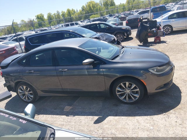 Продаж на аукціоні авто 2015 Chrysler 200 S, vin: 1C3CCCBB5FN760171, номер лоту: 44844929